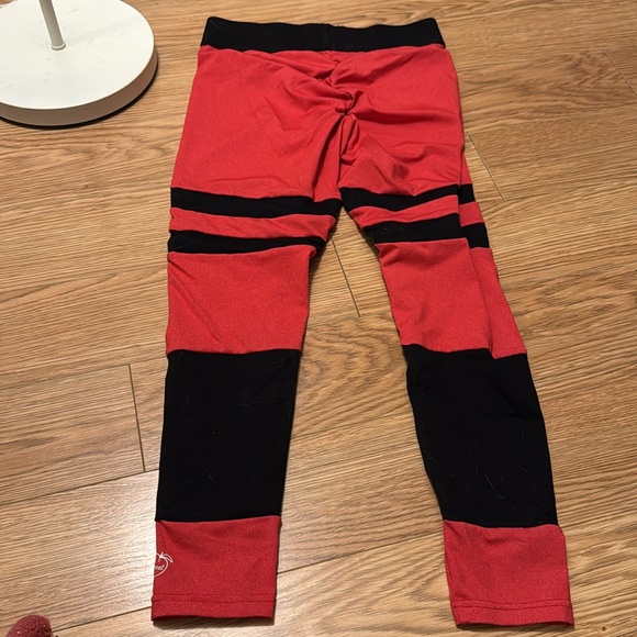 Sweet Peach apparel scrunch bum leggings size small red and black - Picture 4 of 10